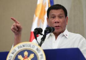 Duterte announcing his Narco-list